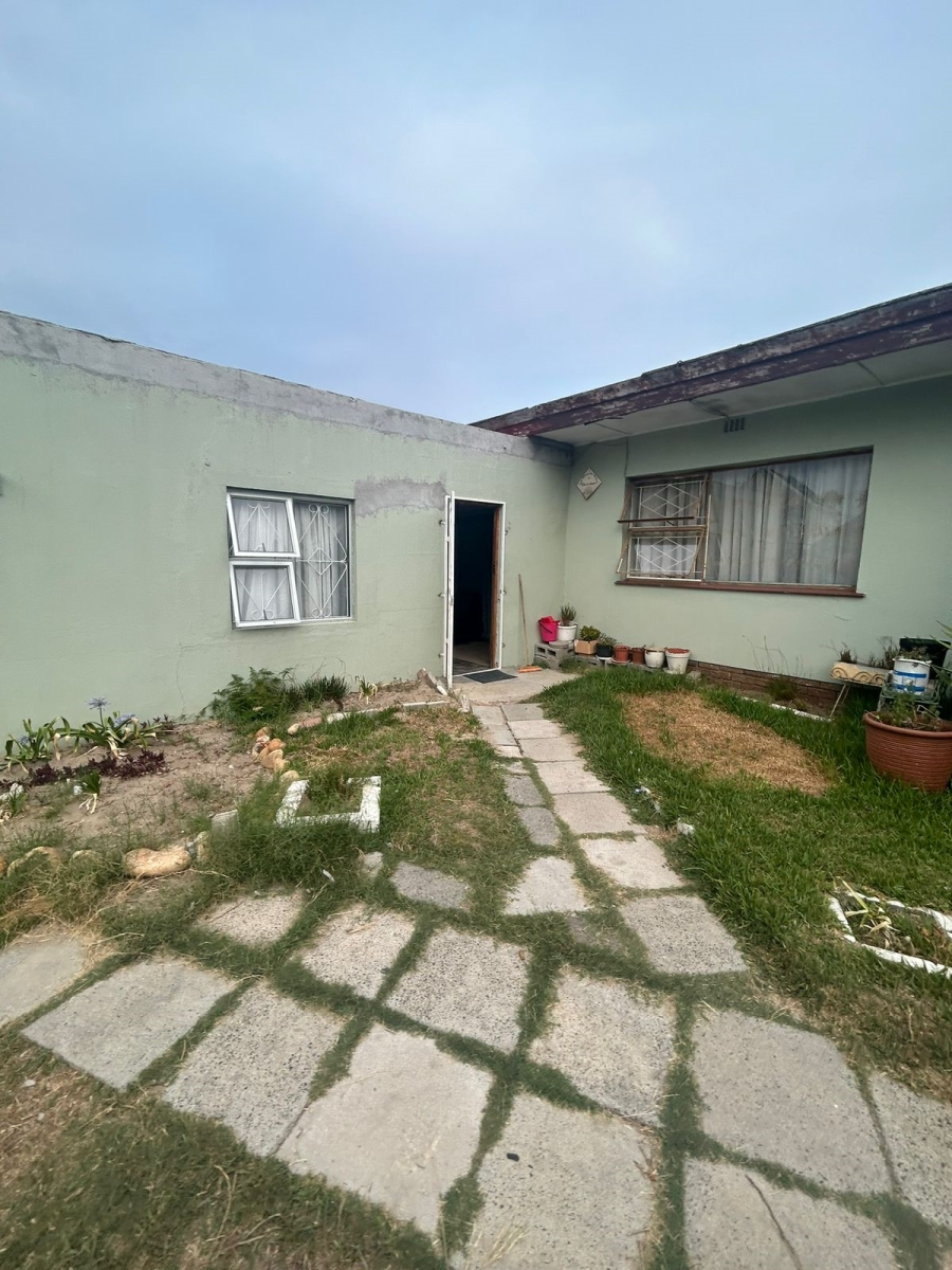 4 Bedroom Property for Sale in Rustdal Western Cape